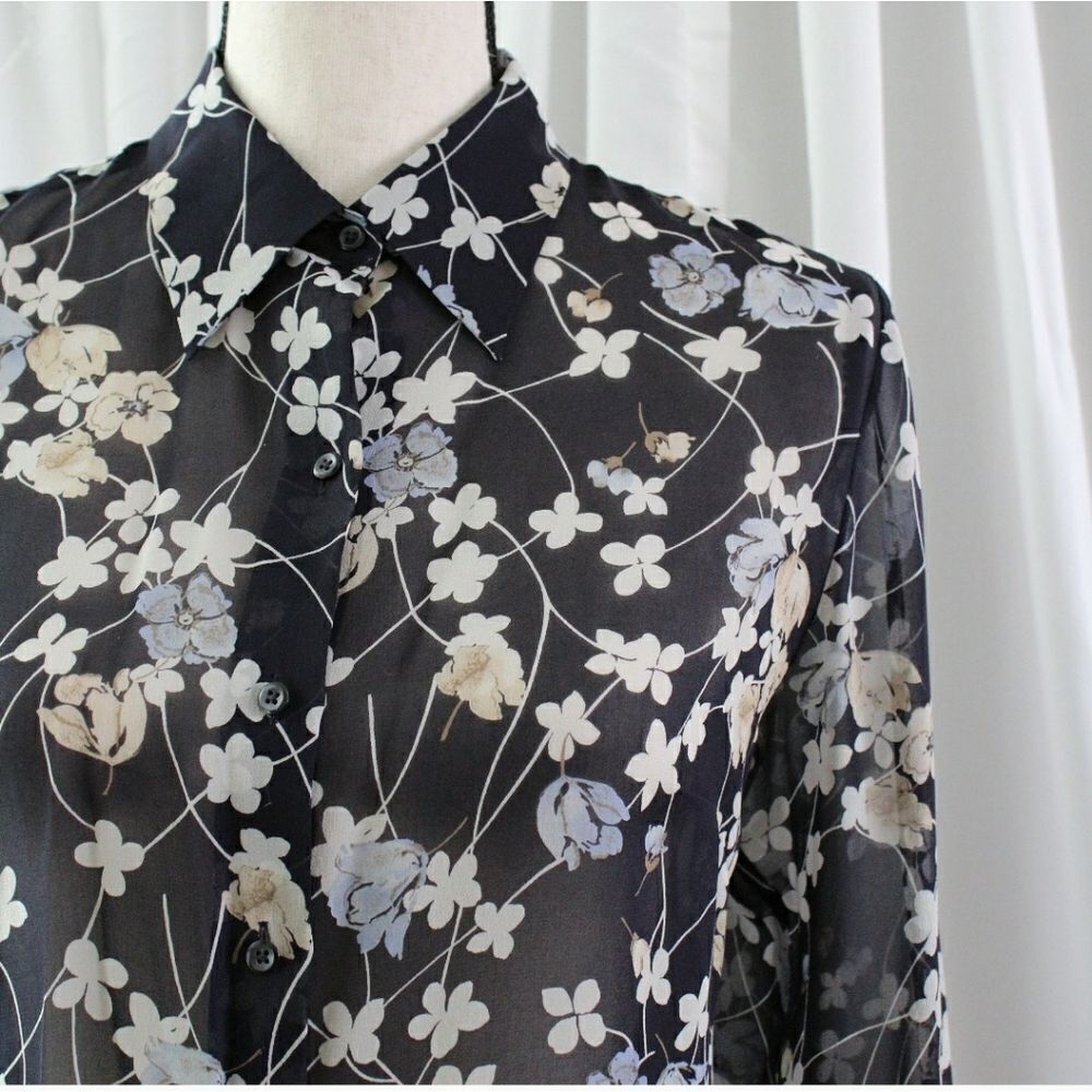 NWOT ANN TAYLOR LOFT FLORAL BLOUSE SIZE 6P - Picture 3 of 7